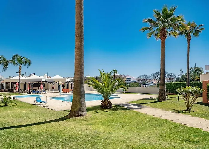 Lovelystay - Bela Vista 3Bdr Duplex Penthouse With Pool