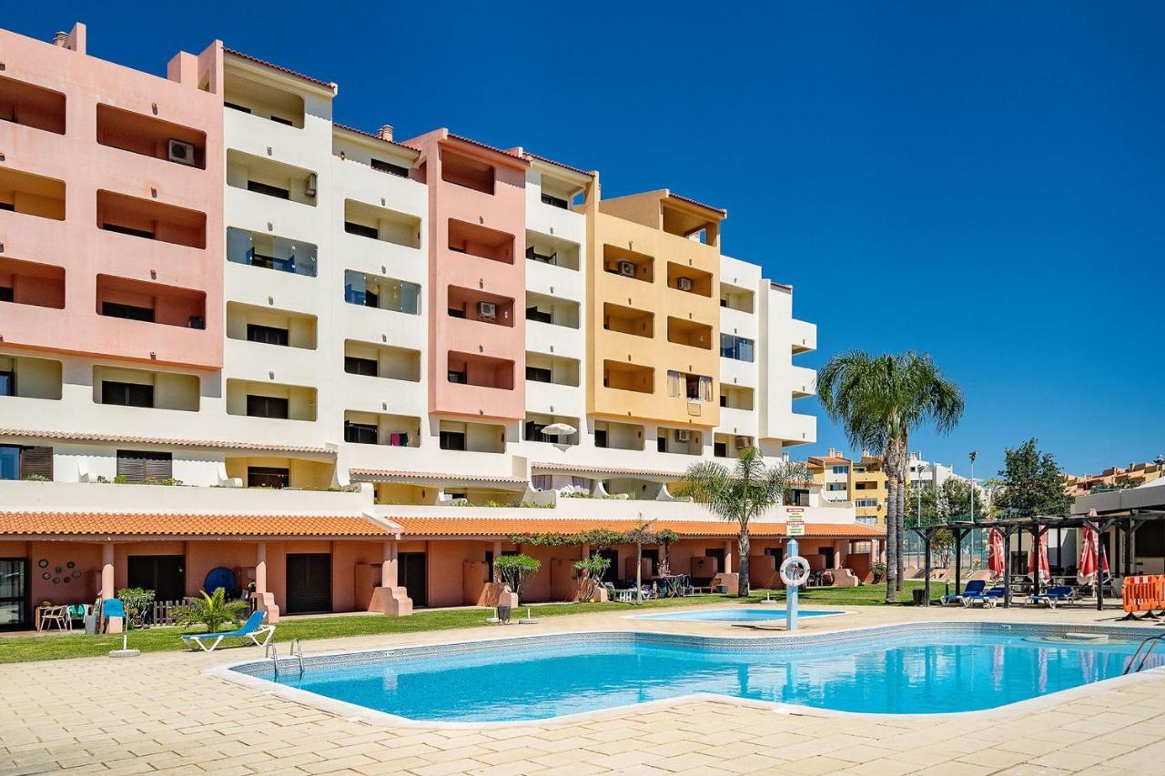 Lovelystay - Bela Vista 3bdr Duplex Penthouse With Pool * Albufeira